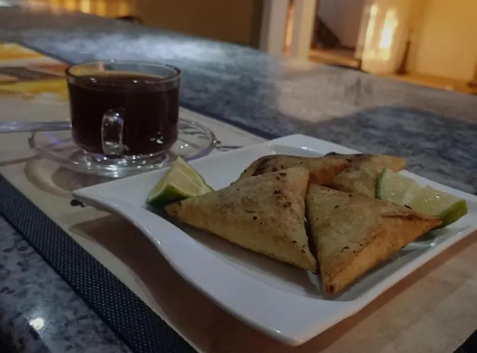 Mojoh Inn Hotel