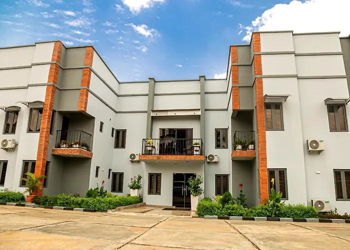 Fragrance Apartments And Suites