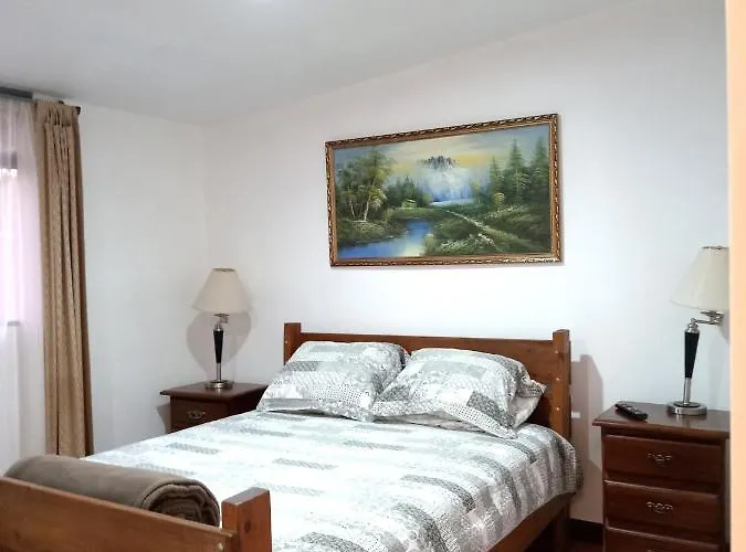 Chavenogue Hotel