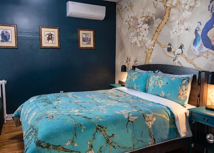 Prince Street Suites