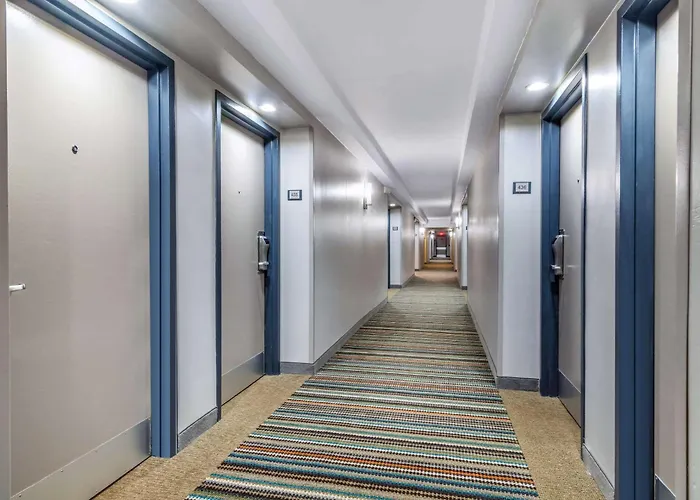 Country Inn & Suites By Radisson, Atlanta Airport South, Ga