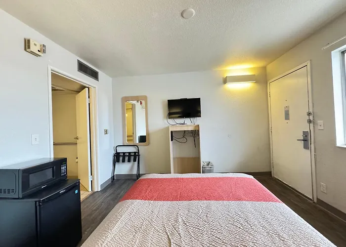 Motel 6-Casper, WY