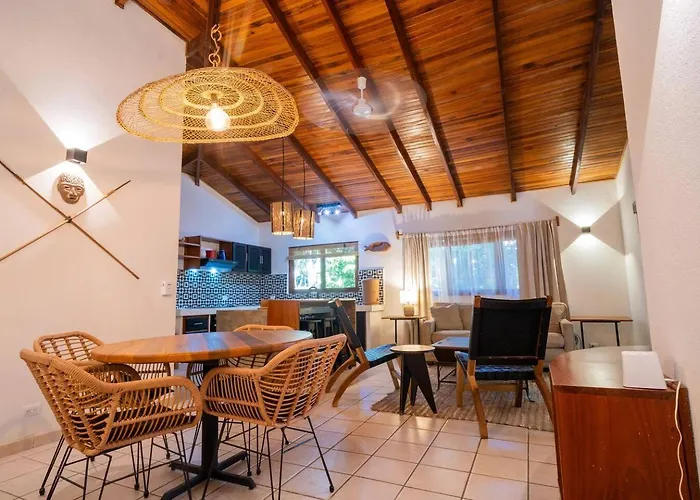 Curiol Boutique Hotel&Lounge