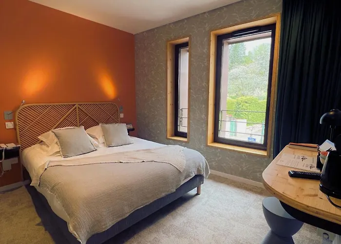 Logis Hôtel Altitude et Spa Pierre-Percée