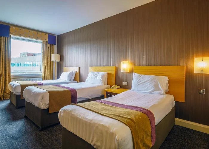 City Hotel