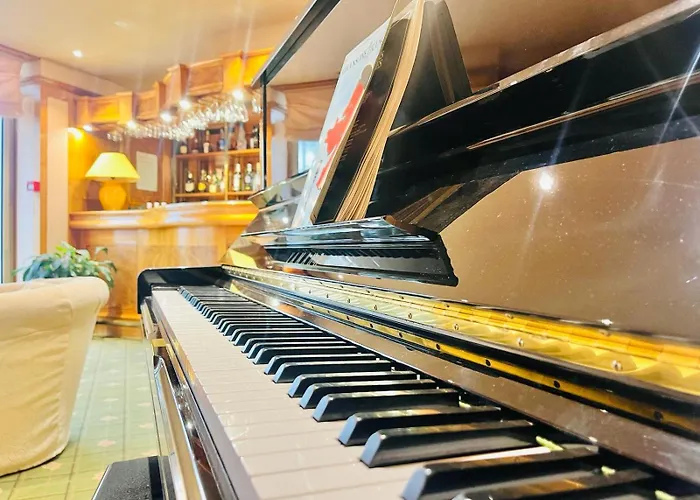 Logis Hotel Le Rivage