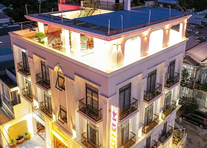 Ruby Hotel Vinh Long