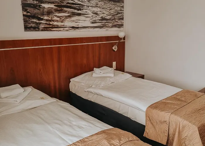 Hotel Azyl
