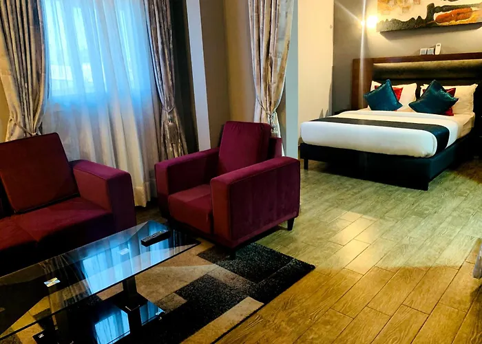 La Rochelle Hotel