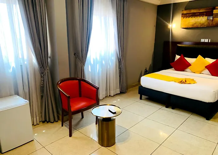 La Rochelle Hotel
