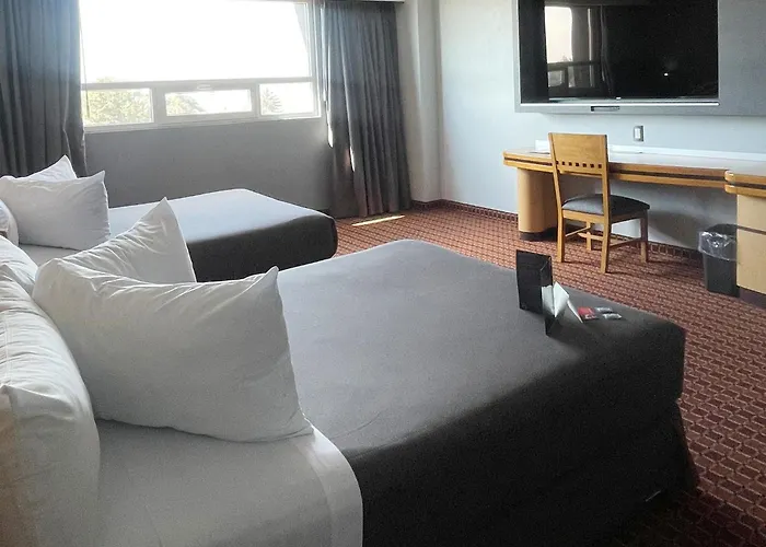Suites Inn La Muralla Hotel & Spa