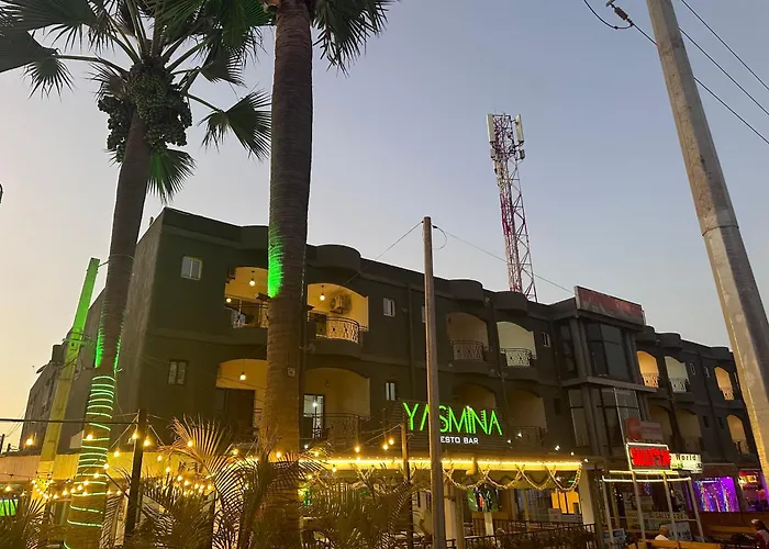 Apartments Plaza Hotel