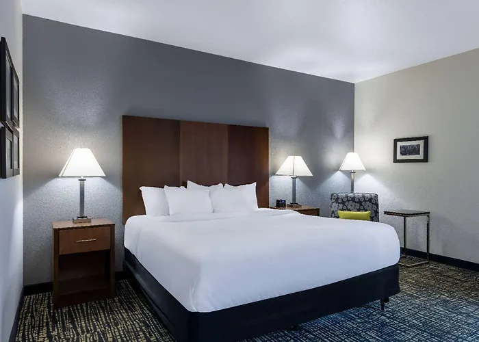 La Quinta By Wyndham Morgantown