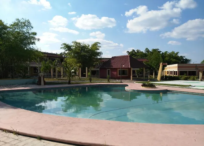 Hotel Debliz Xpujil