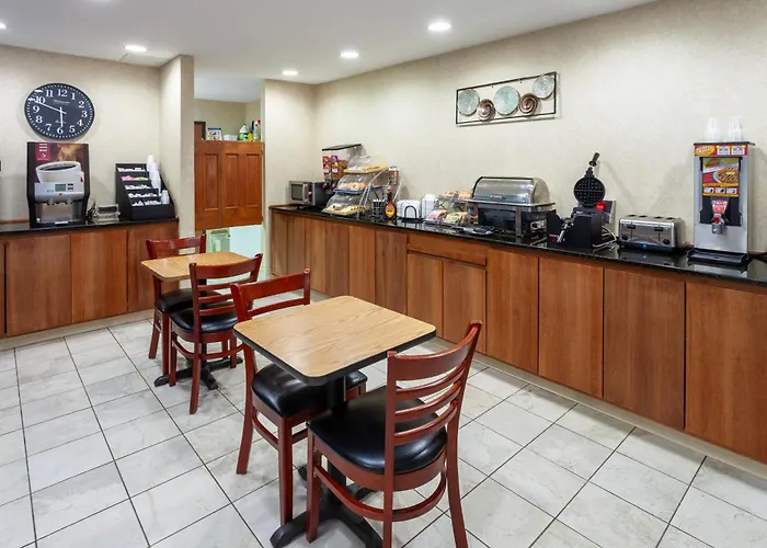 Days Inn By Wyndham Wooster