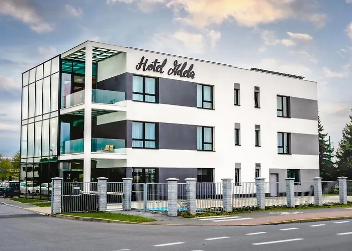 Hotel Adela