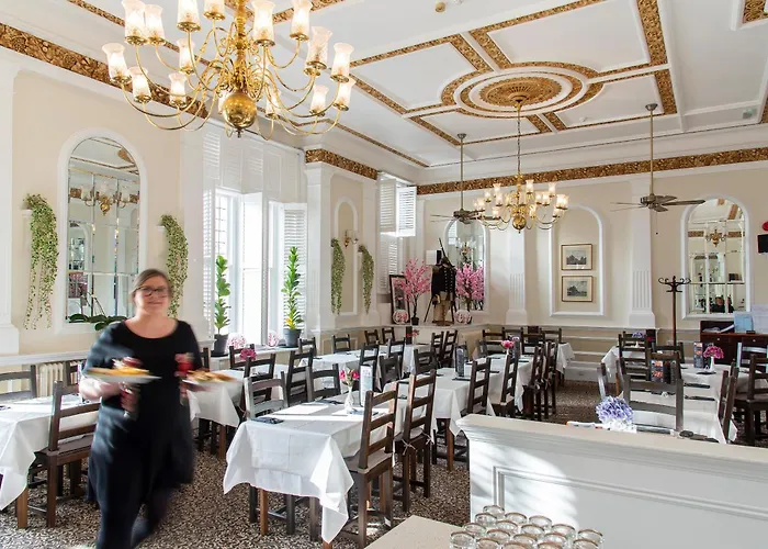 Keppels Head Hotel