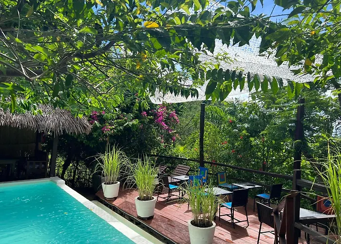 Moemoea Lodge