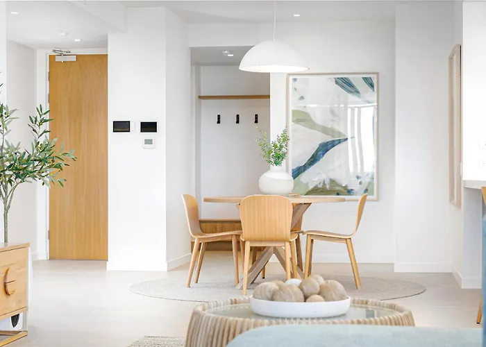 Seanna Residences Bokarina Beach