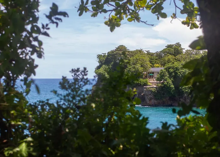 Frenchman'S Cove Resort