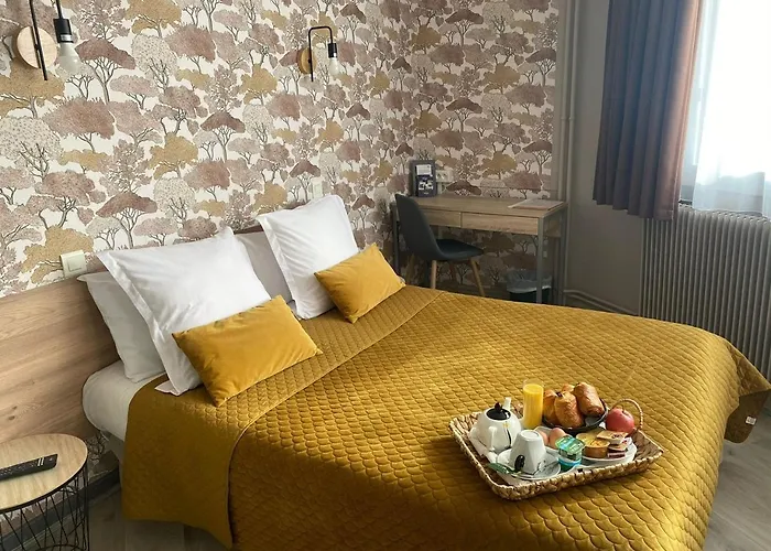 Contact Hotel Foch