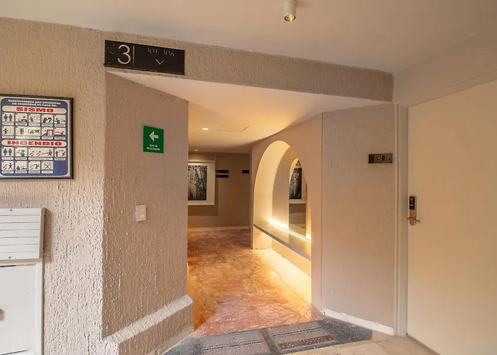Oliva Plaza Hotel