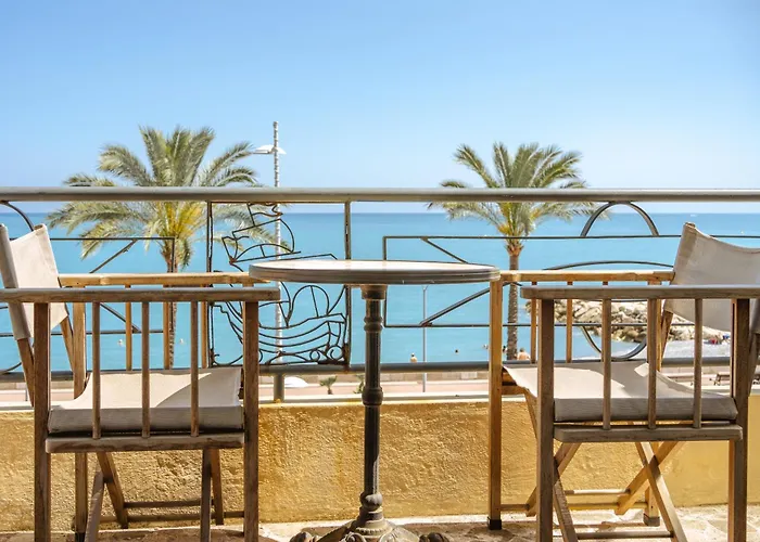 Hôtel du Bord de Mer Le Vanillé