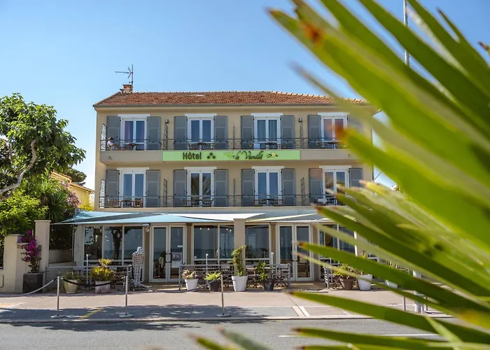 Hôtel du Bord de Mer Le Vanillé