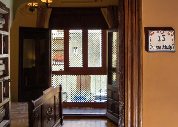 Hotel Los Leones - Adults Only