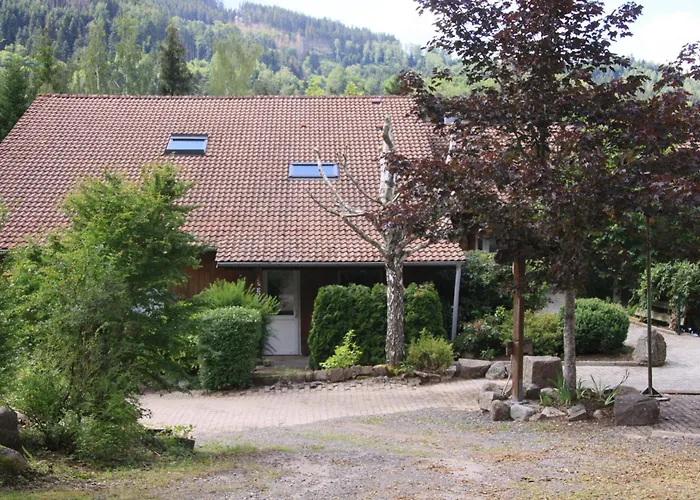 Notre Dame Des Monts