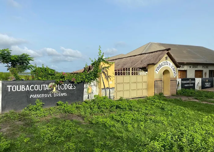 Toubacouta Lodges