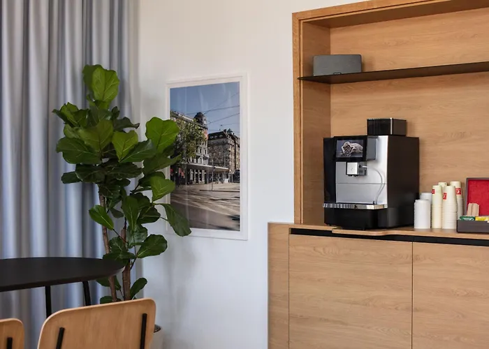 Fred Guest House Hauptbahnhof - Self Check-In