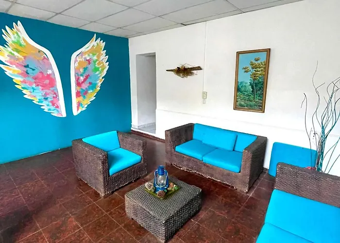 Hotel y Café Ixmati Suchitoto