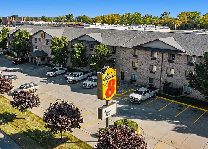 Super 8 By Wyndham Mt. Pleasant