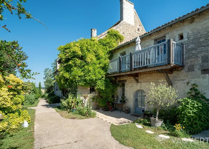 Le Pigeonnier Du Perron Hotel