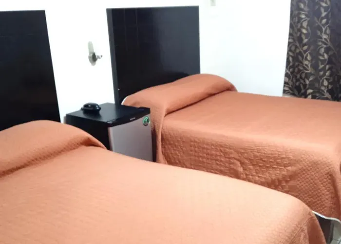 Hotel Maria Elena