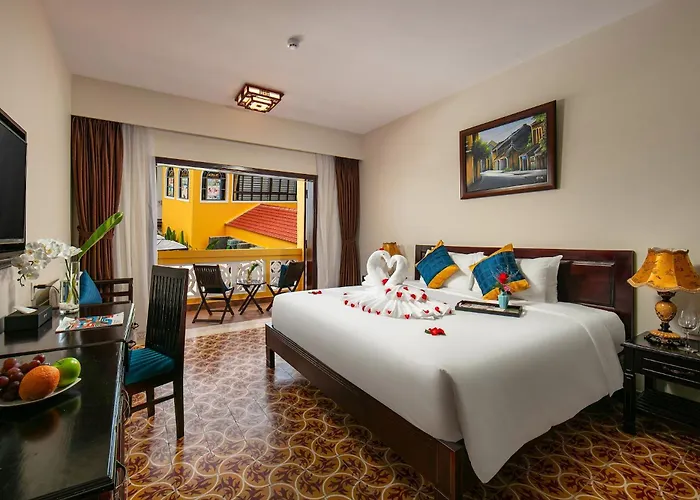 La Charm Hoi An Hotel - Peaceful Boutique In Old Town
