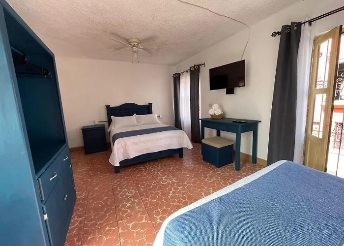 Hotel&Hostal Santuario