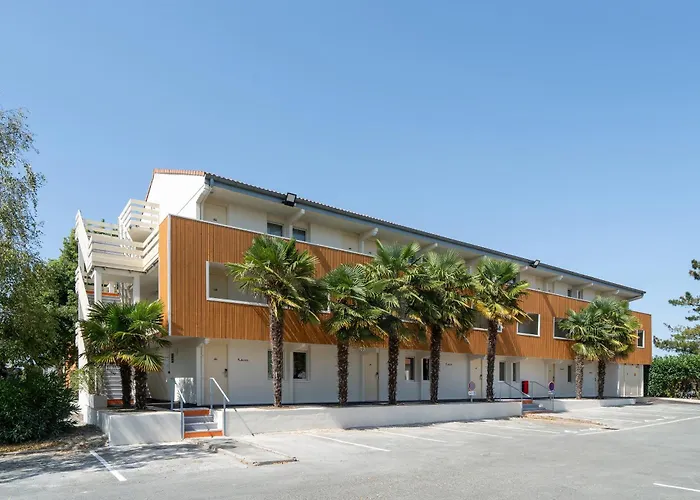 Sure Hotel By Best Western Rochefort-Sur-Mer