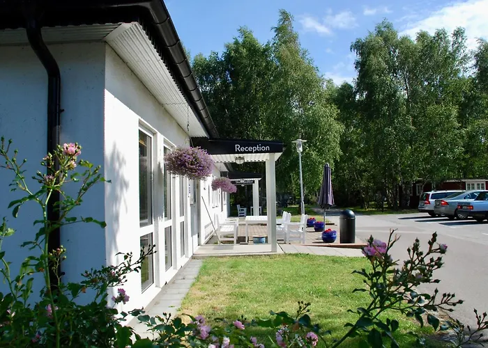 Hoellviksnaes Moeten Mat Logi