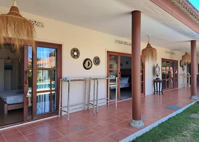 Laura Guest House Samui