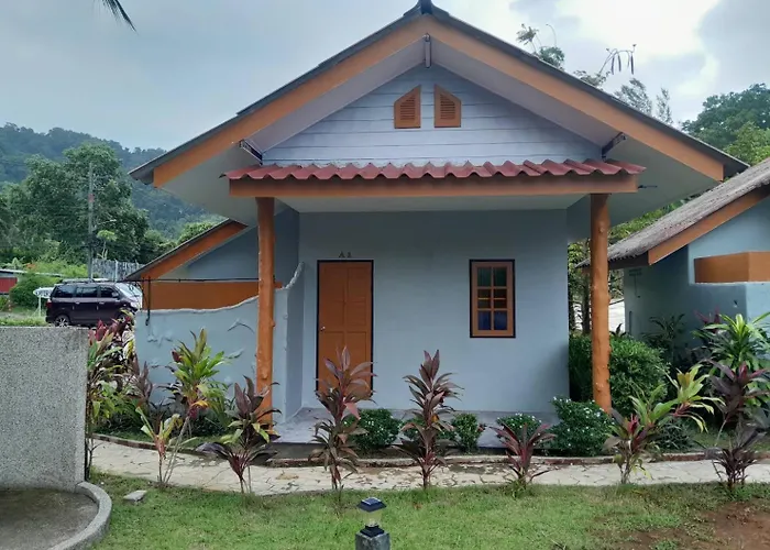 Khaolak Banana Bungalow