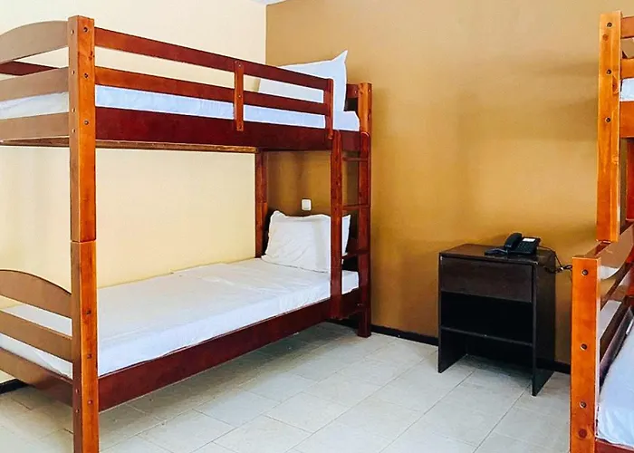 RedDoorz at Carlton Martin Hotel Masbate City