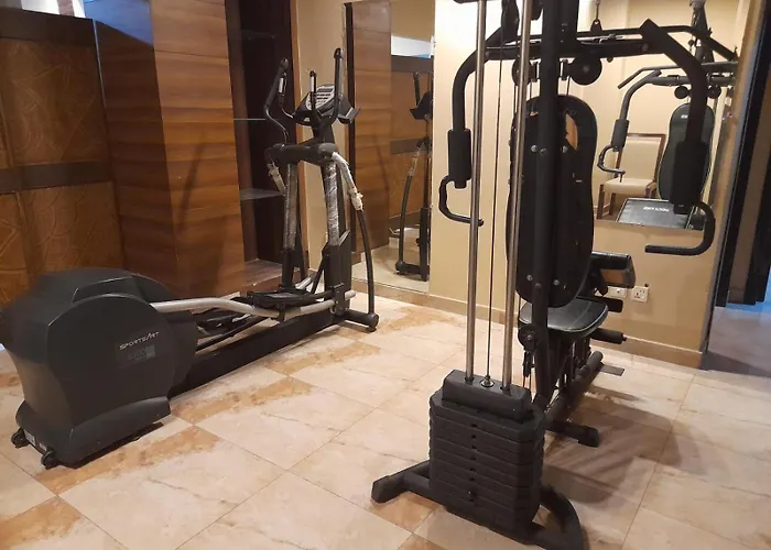 Grand Regent Hotel&Suites