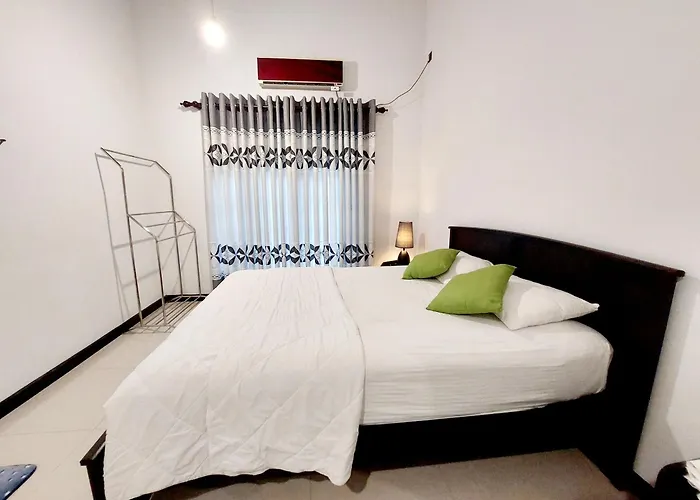 Sky White Villa Galle