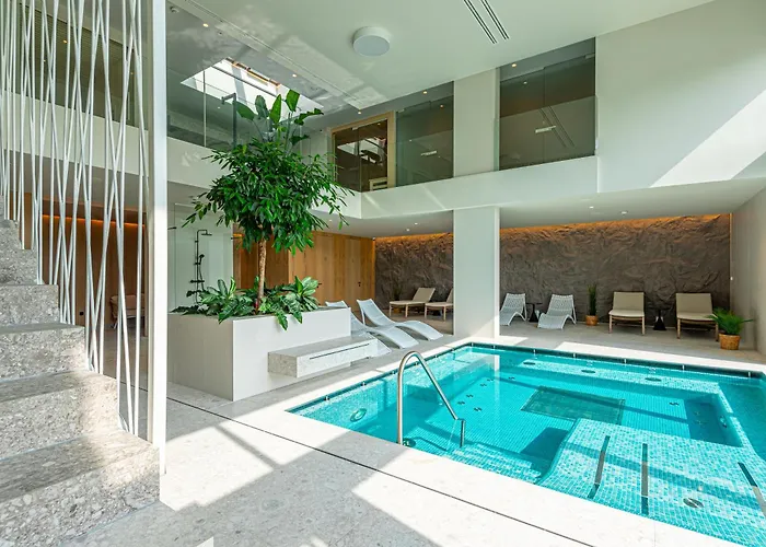 REED Boutique HOTEL&BISTRO