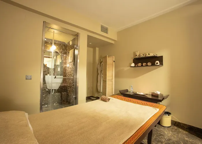 Bushi Resort & Spa