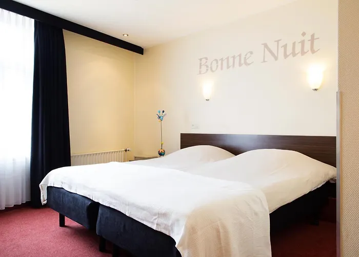 Hotel Van der Maas