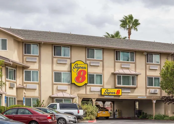 Super 8 By Wyndham Sacramento