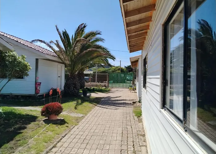 Hotel Y Cabanas La Rosa Nautica